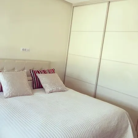 Maya'S Downtown Apartment Belgrado Esterno foto